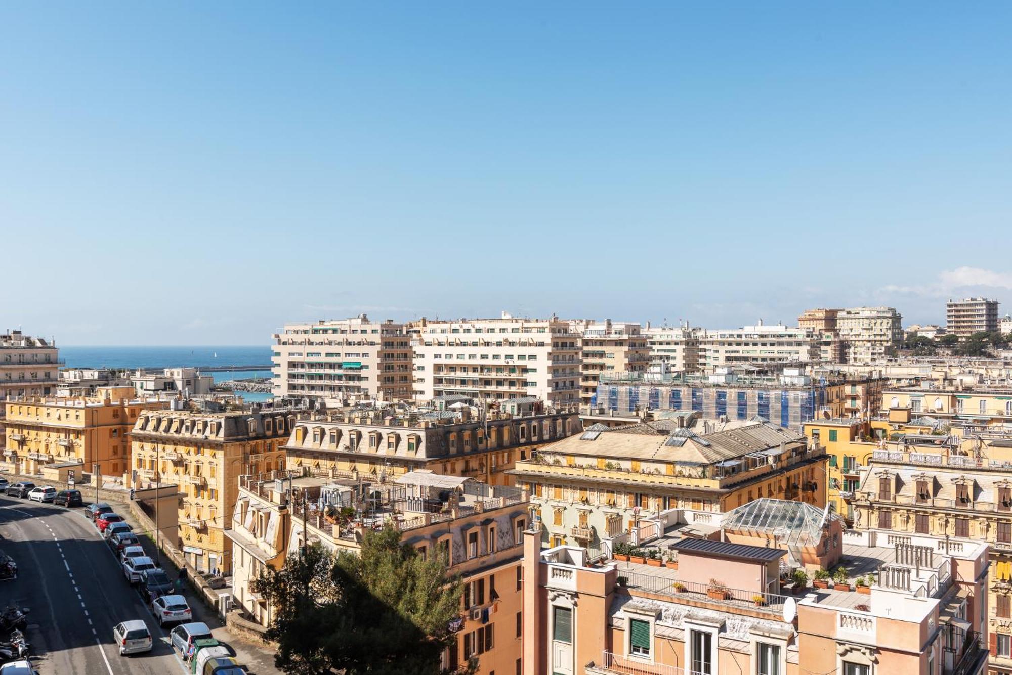 Decana Flexyrent Apartment Genoa Luaran gambar